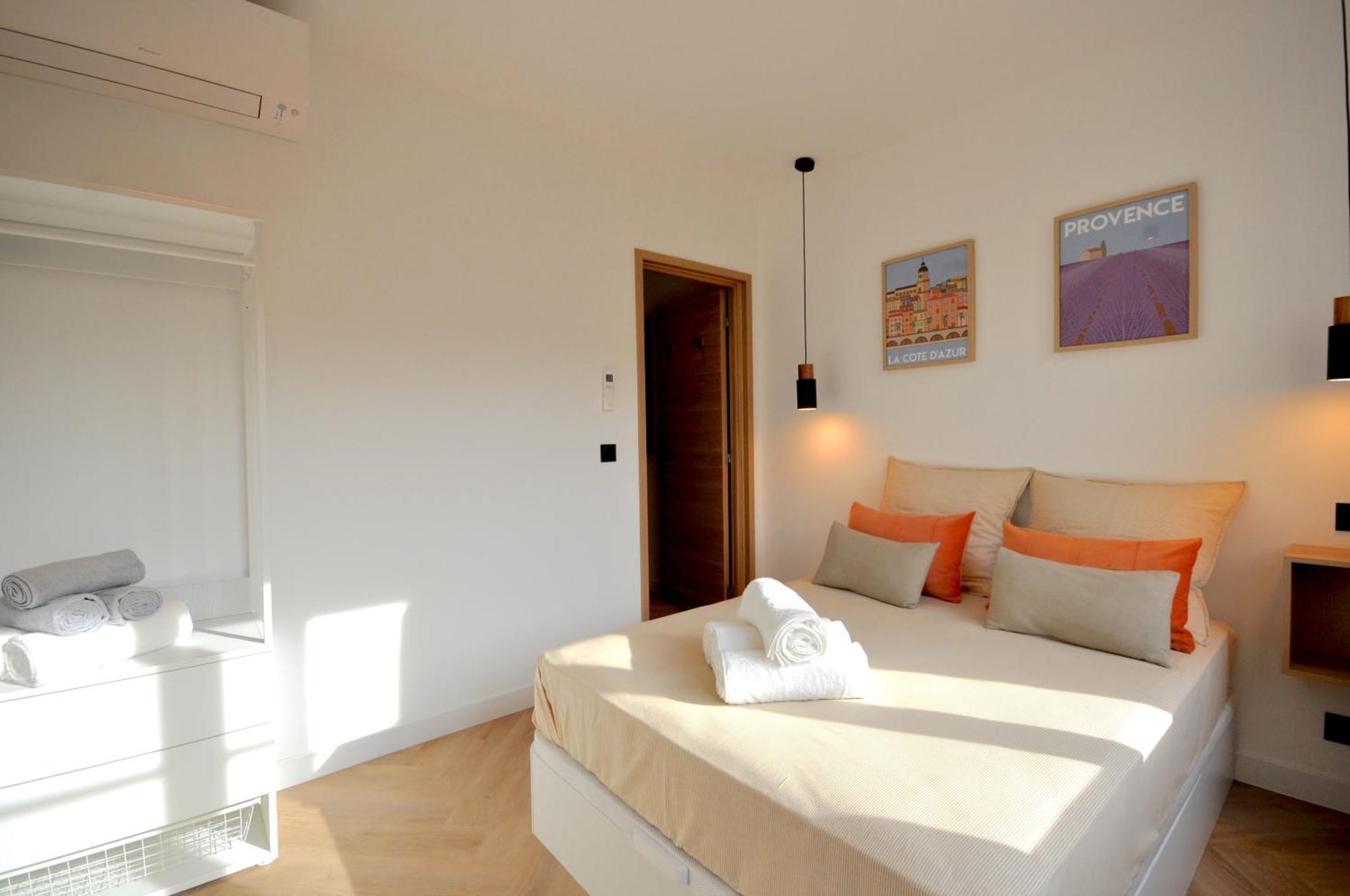 Appartement Gpf1 Monaco # - 6 Persons - Hypercenter - Private Parking - Full Renovated - 2 Bedrooms - Clim - Fast Wifi - Sun And Menton