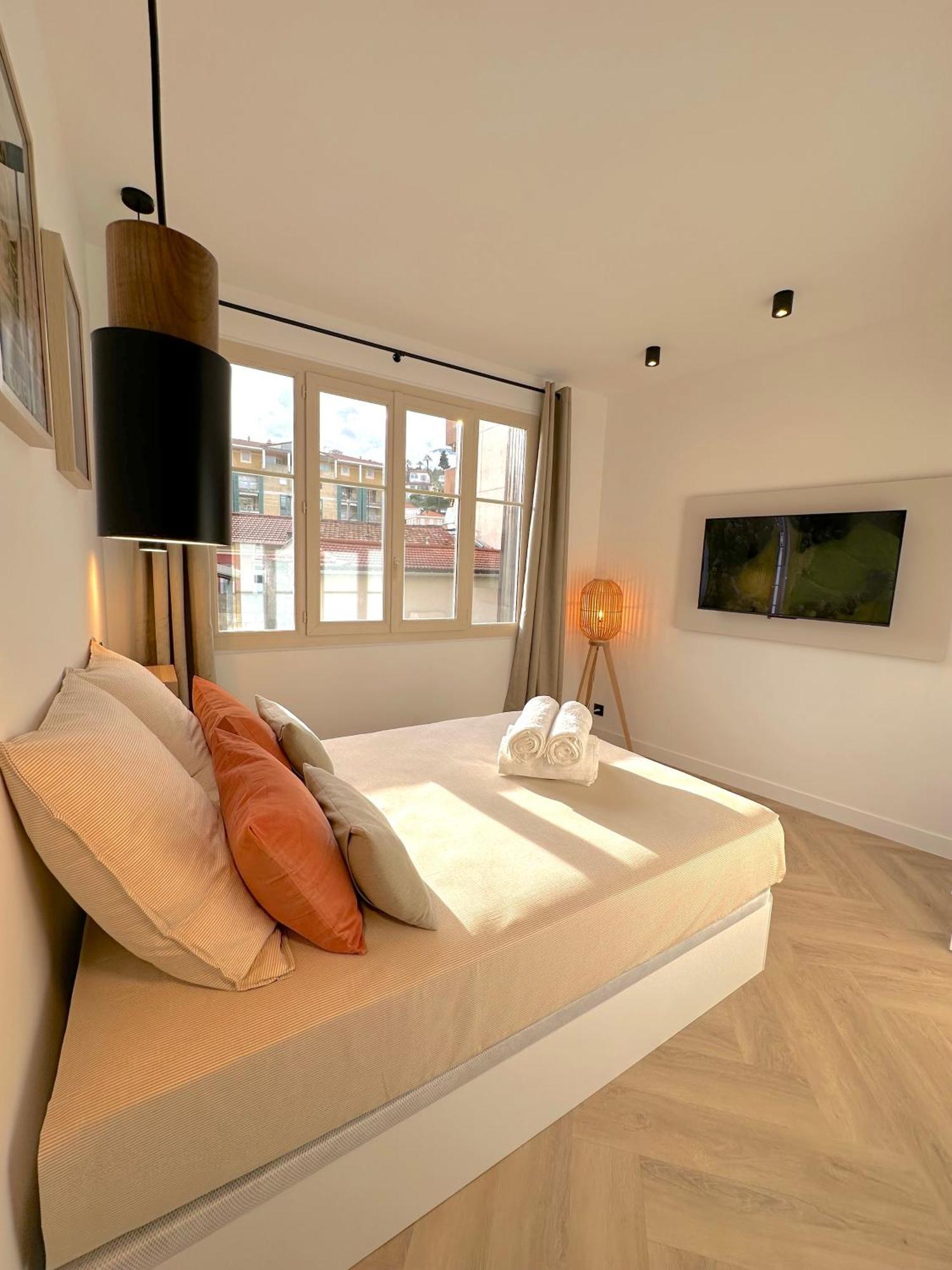 Apartment Gpf1 Monaco # - 6 Persons - Hypercenter - Private Parking - Full Renovated - 2 Bedrooms - Clim - Fast Wifi - Sun And